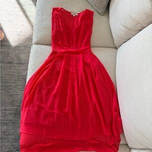 Elegant Red Sleeveless Dress